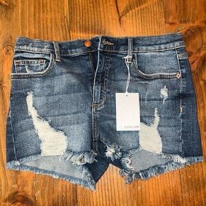 NEW Francesca Mid Rise Jean Shorts M